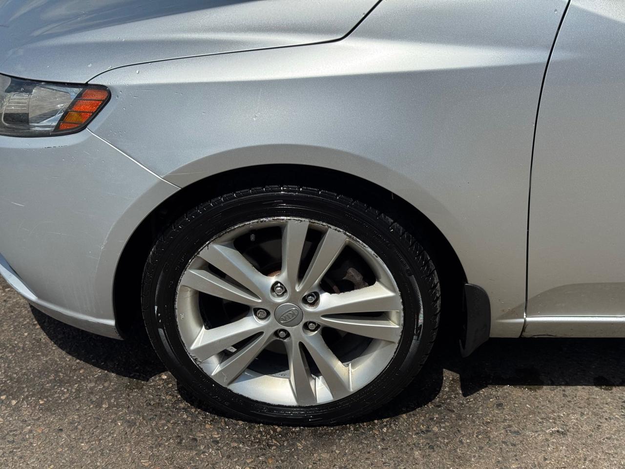 2011 Kia Forte5 SX, AUTO, HATCH, ONLY 65KMS, CERTIFIED - Photo #9