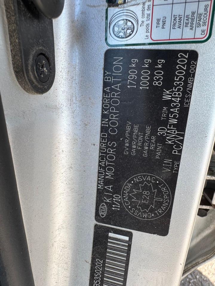 2011 Kia Forte5 SX, AUTO, HATCH, ONLY 65KMS, CERTIFIED - Photo #17