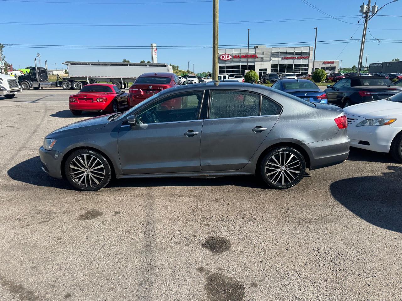2013 Volkswagen Jetta HIGHLINE, AUTO, DRIVES GREAT, ROOF, LOADED, AS IS - Photo #2