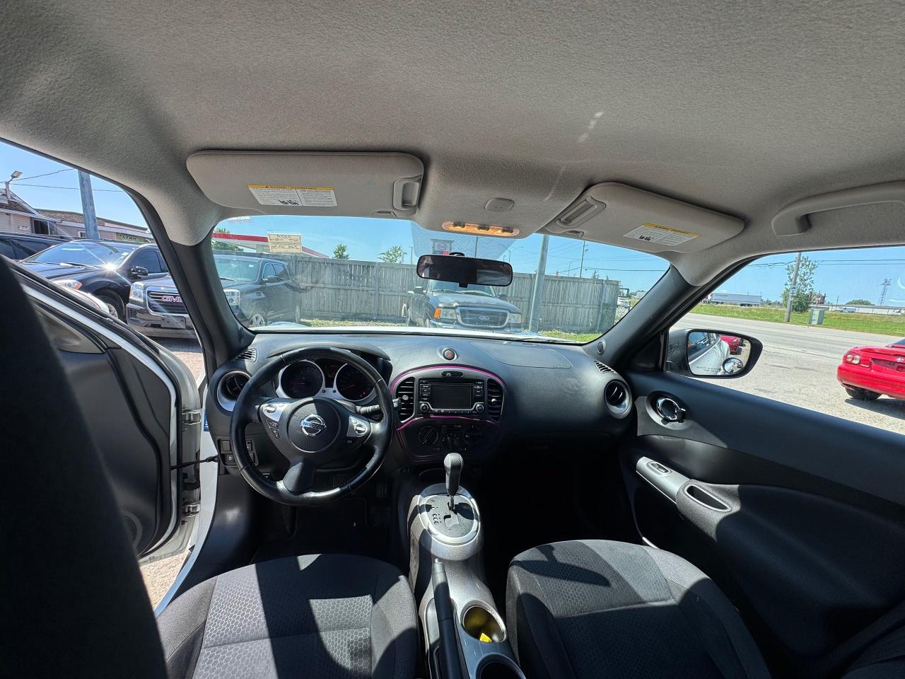 2015 Nissan Juke SV, AUTO, LOW KMS, ONLY 70KMS, CERTIFIED - Photo #12