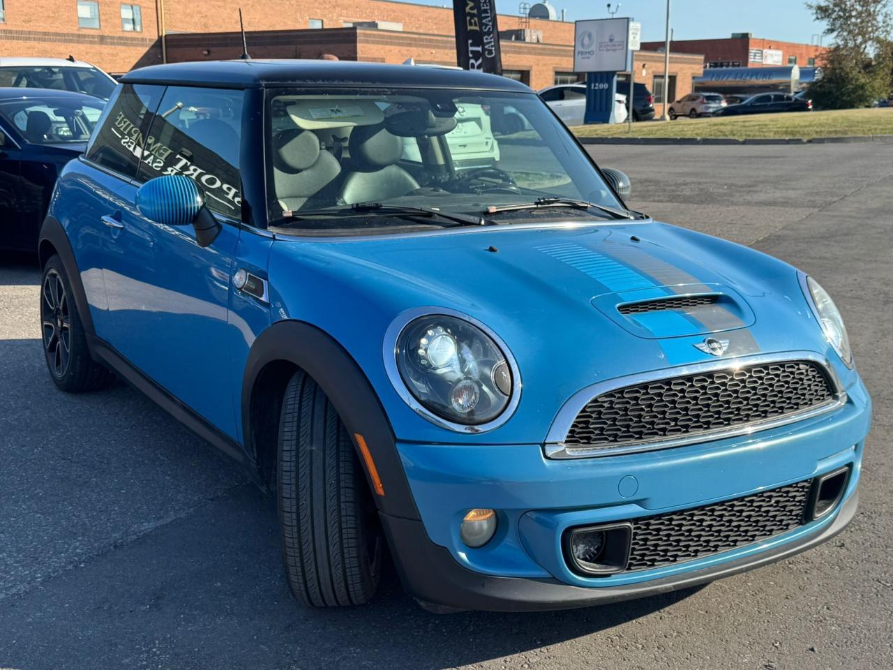 2013 MINI Cooper S - Photo #3