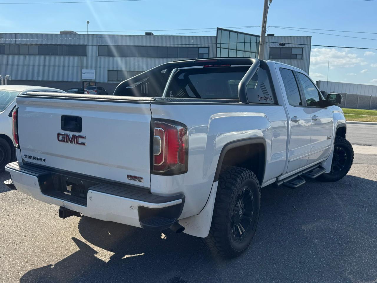 2016 GMC Sierra 1500 SLT - Photo #6