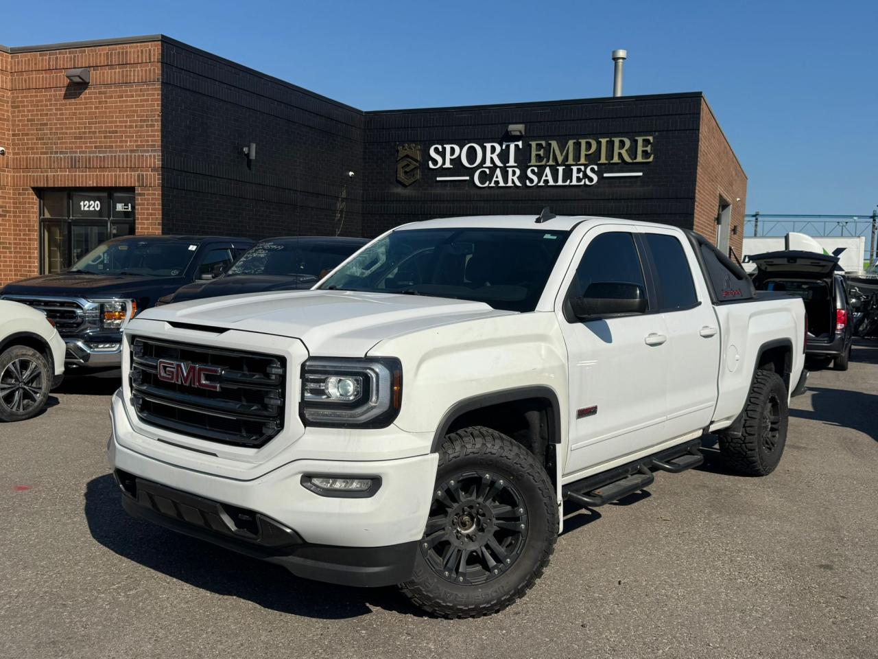 2016 GMC Sierra 1500 SLT - Photo #7