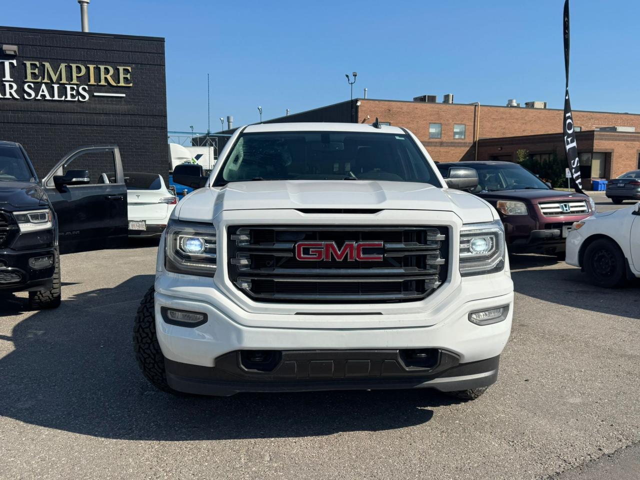 2016 GMC Sierra 1500 SLT - Photo #2