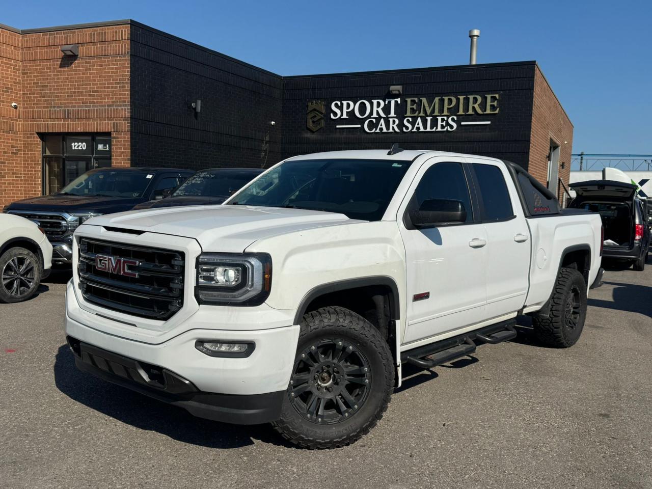 Used 2016 GMC Sierra 1500 SLT for sale in Mississauga, ON