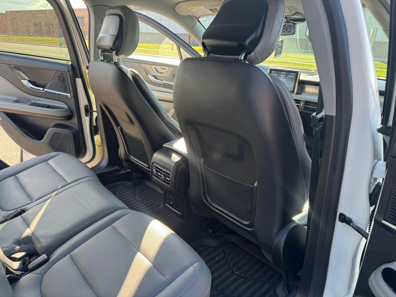 2020 Lincoln Corsair Standard - Photo #14