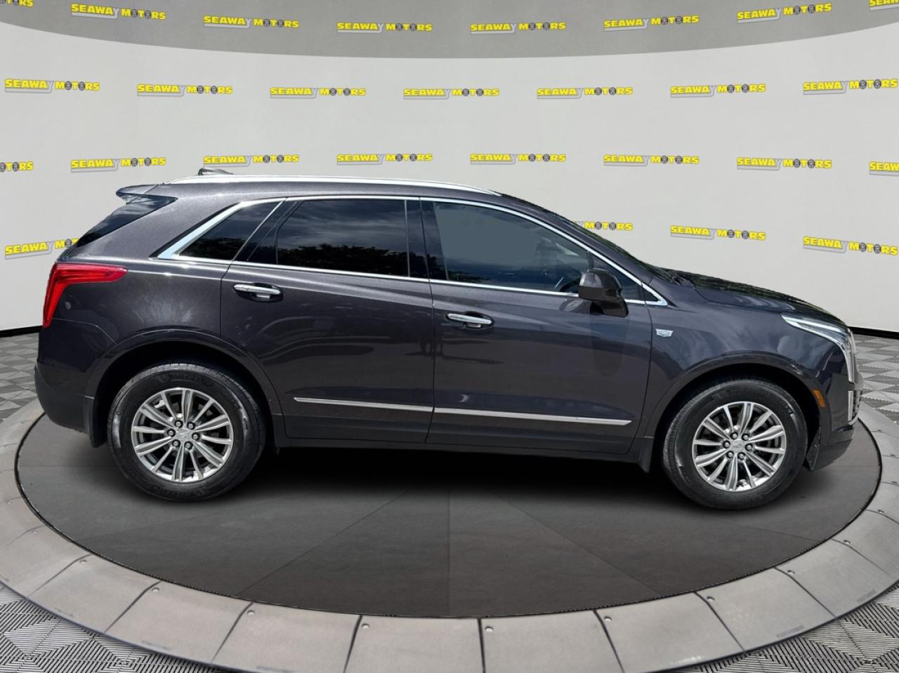 2018 Cadillac XT5 Luxury - Photo #2