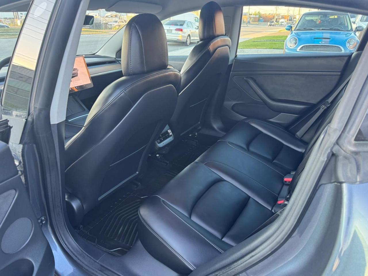 2023 Tesla Model 3  - Photo #15