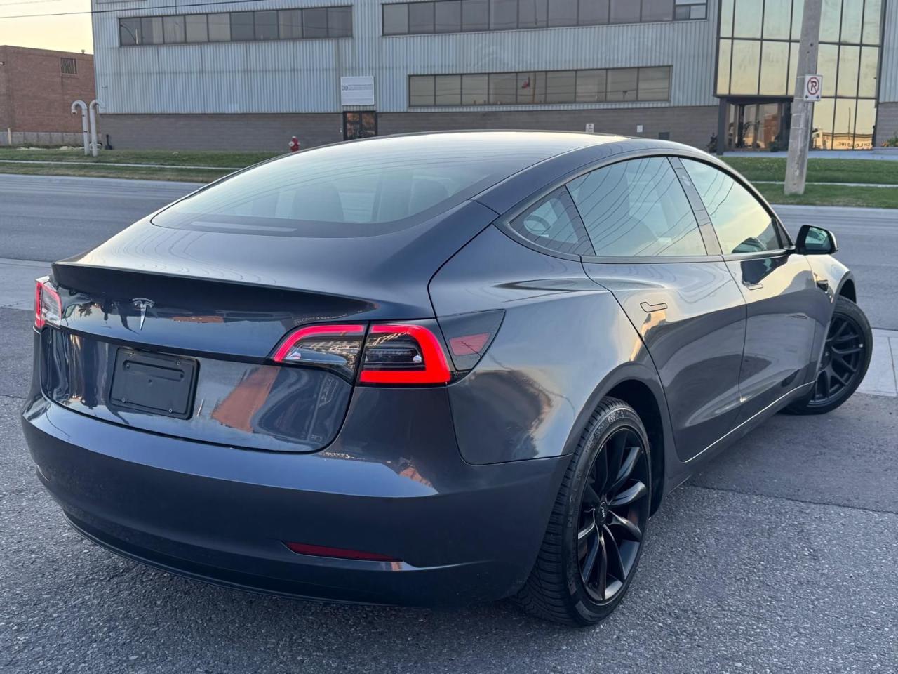 2023 Tesla Model 3  - Photo #7