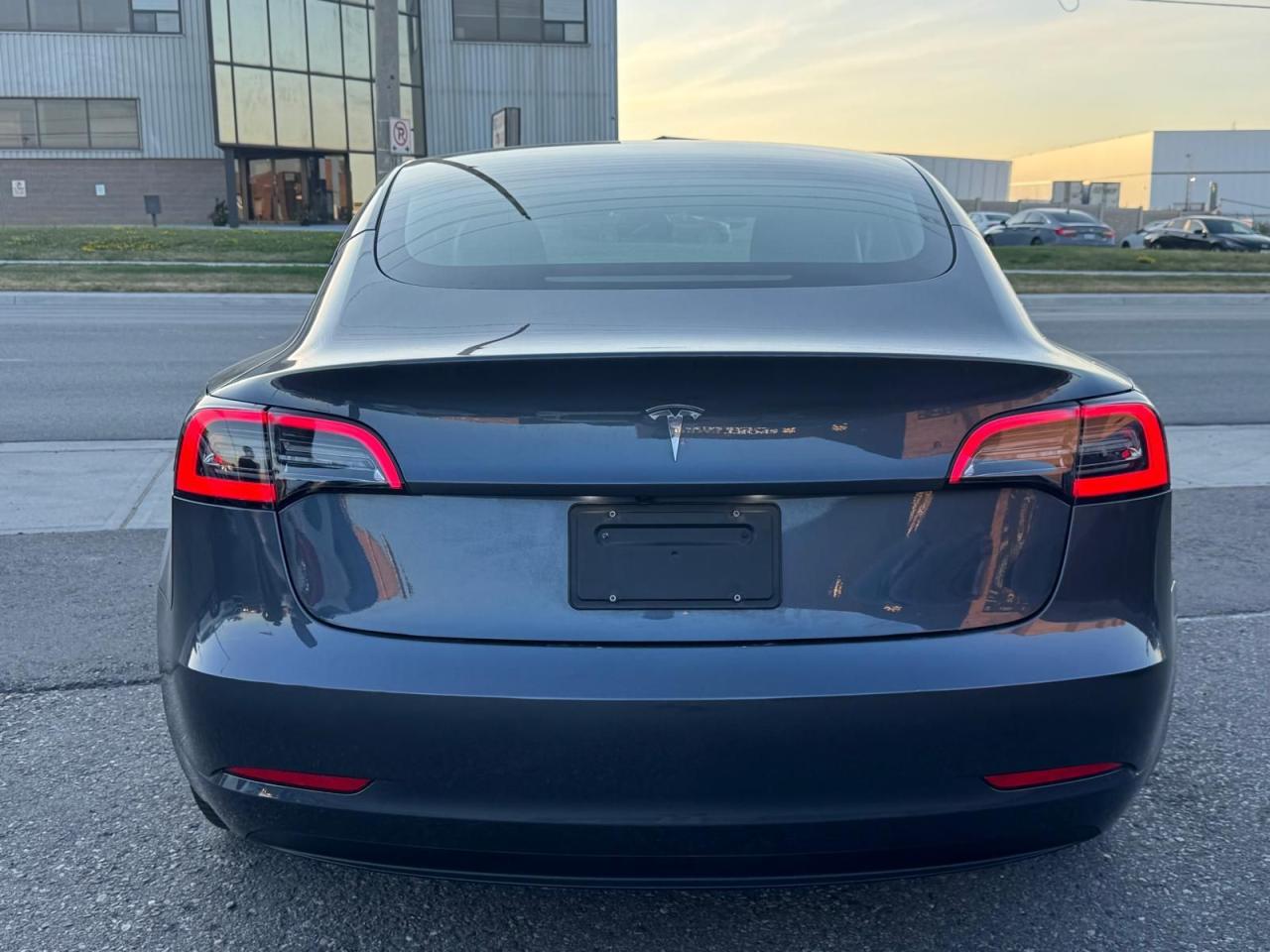 2023 Tesla Model 3  - Photo #5