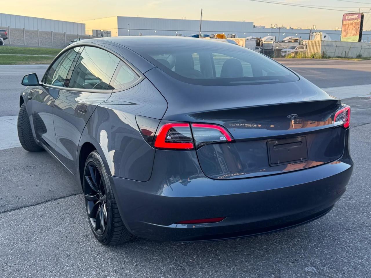 2023 Tesla Model 3  - Photo #6