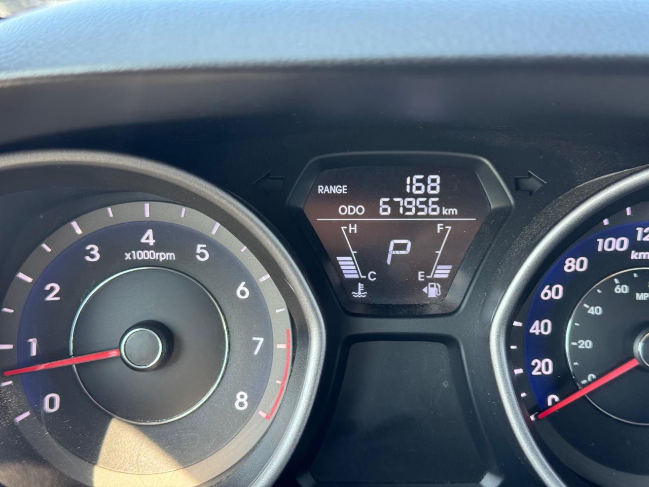 2013 Hyundai Elantra AS IS, GL, AUTO, ENGINE TICK, 4CYL, ONLY 67,000KMS - Photo #15