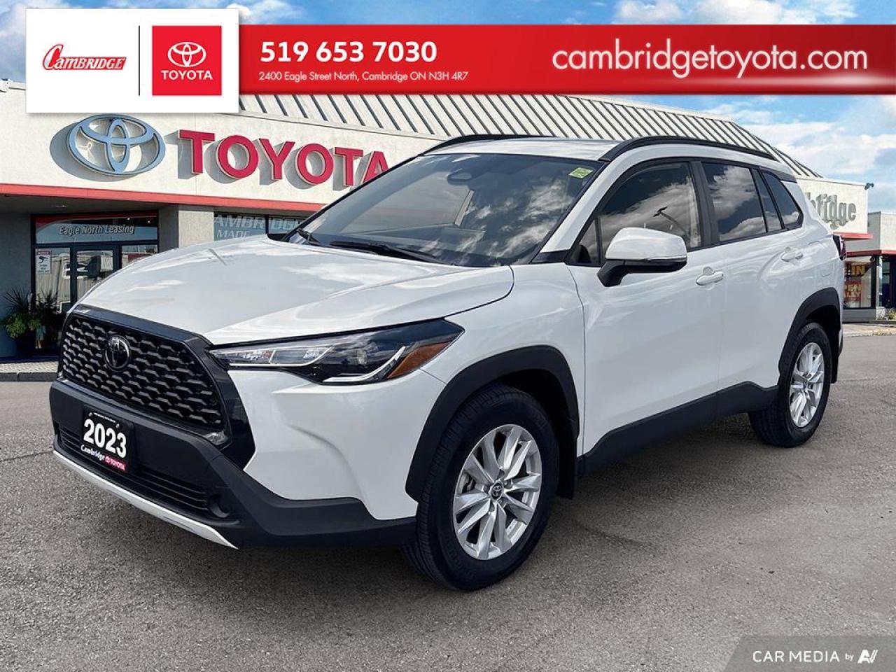 Used 2023 Toyota Corolla Cross LE for sale in Cambridge, ON