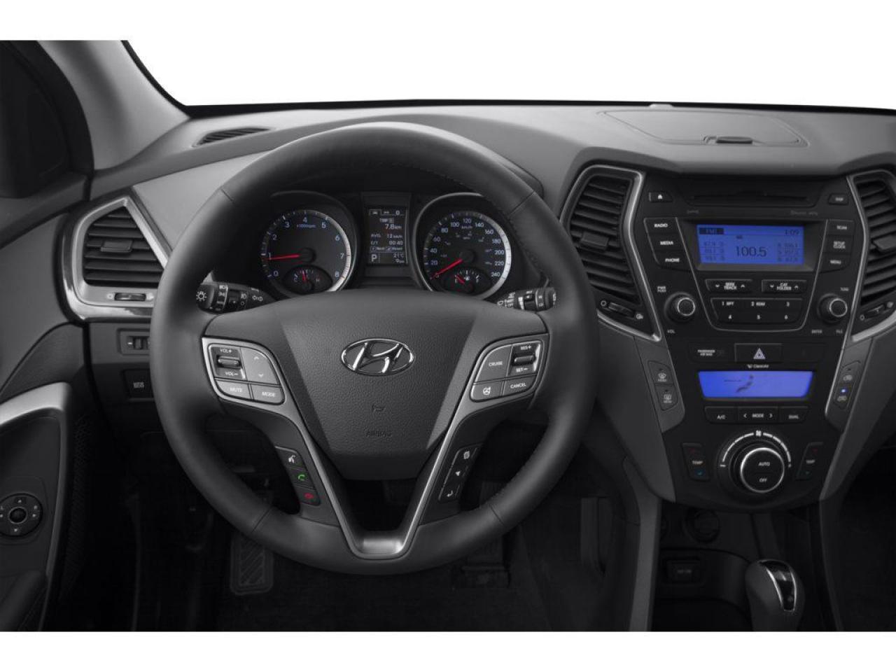 2015 Hyundai Santa Fe Sport 2.4L FWD Photo3