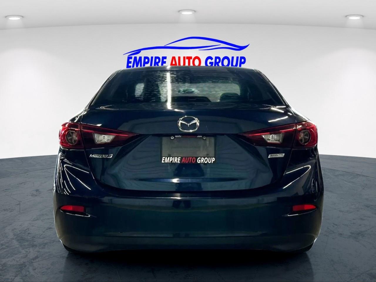 2014 Mazda MAZDA3 I Sport Photo