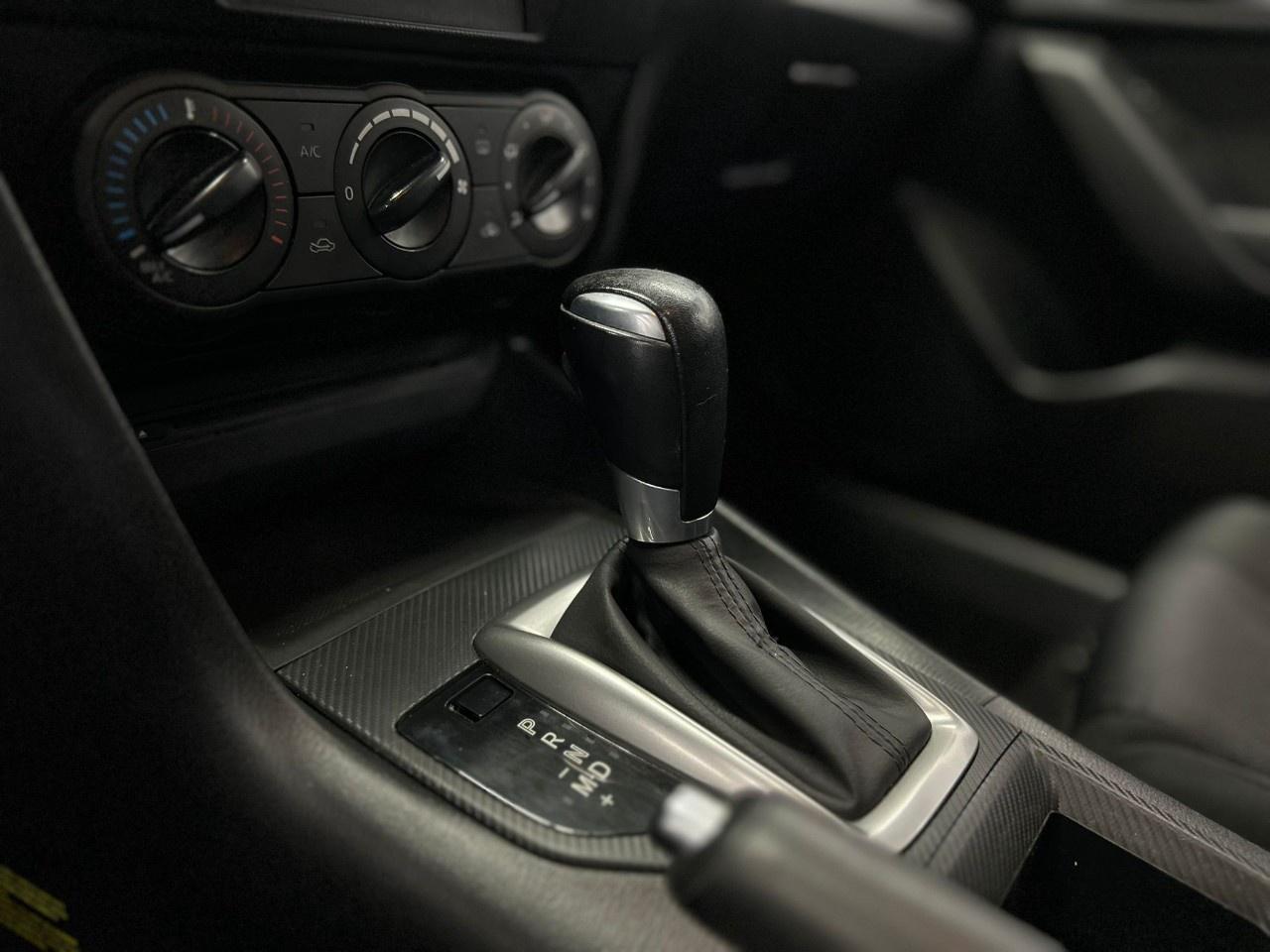 2014 Mazda MAZDA3 I Sport Photo