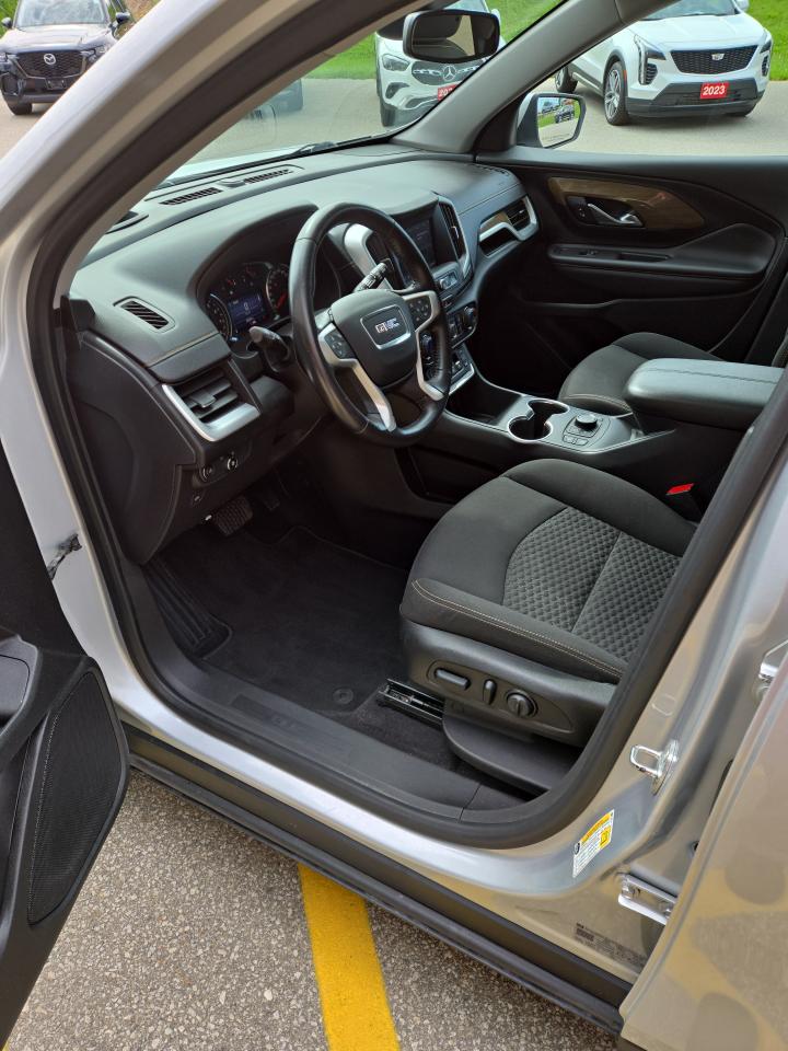 2021 GMC Terrain SLE Photo