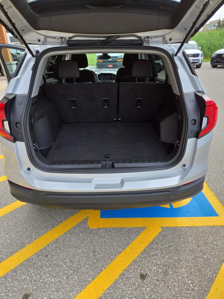 2021 GMC Terrain SLE Photo