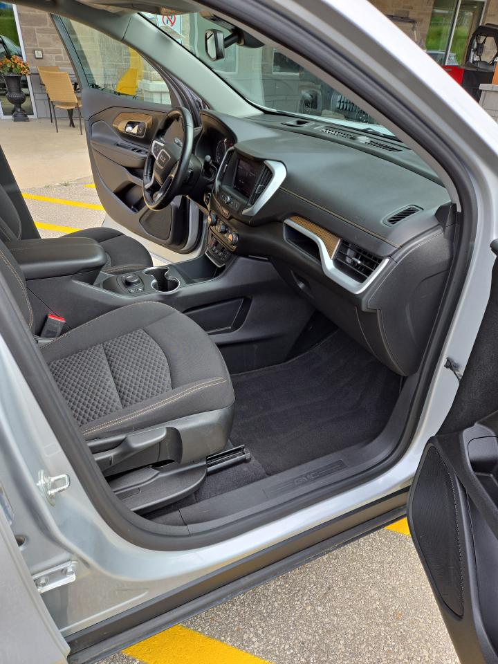 2021 GMC Terrain SLE Photo