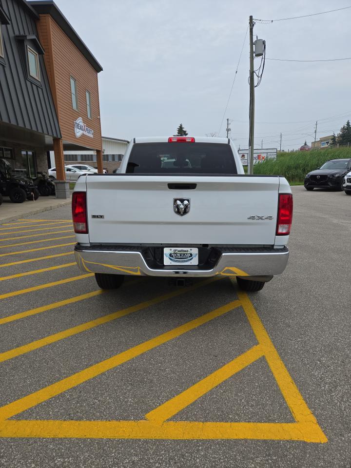2023 RAM 1500 Classic SLT Photo3