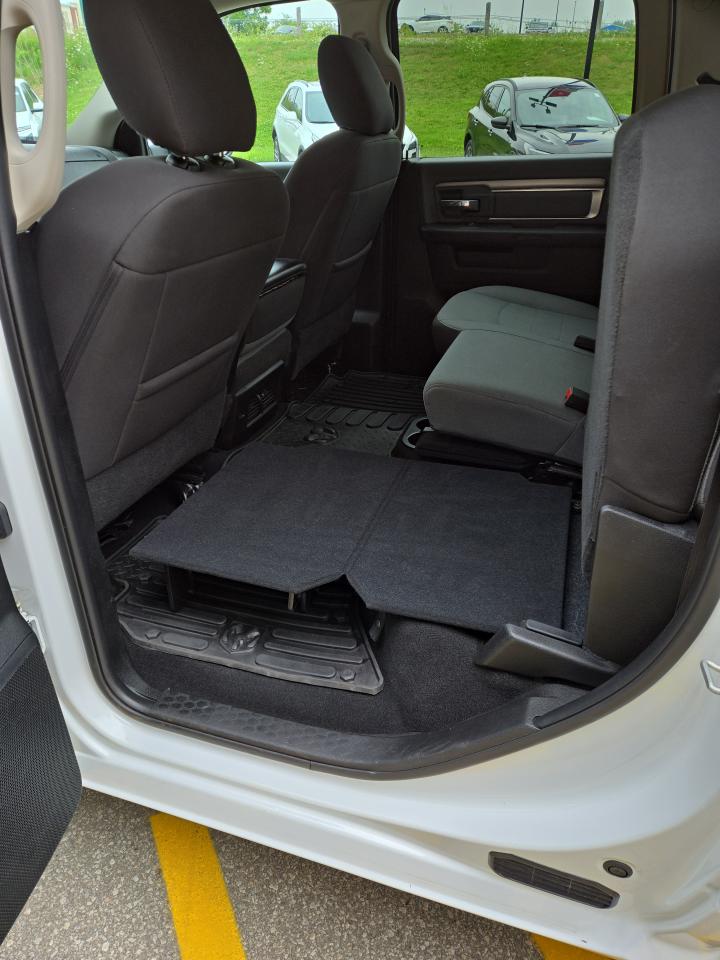 2023 RAM 1500 Classic SLT Photo