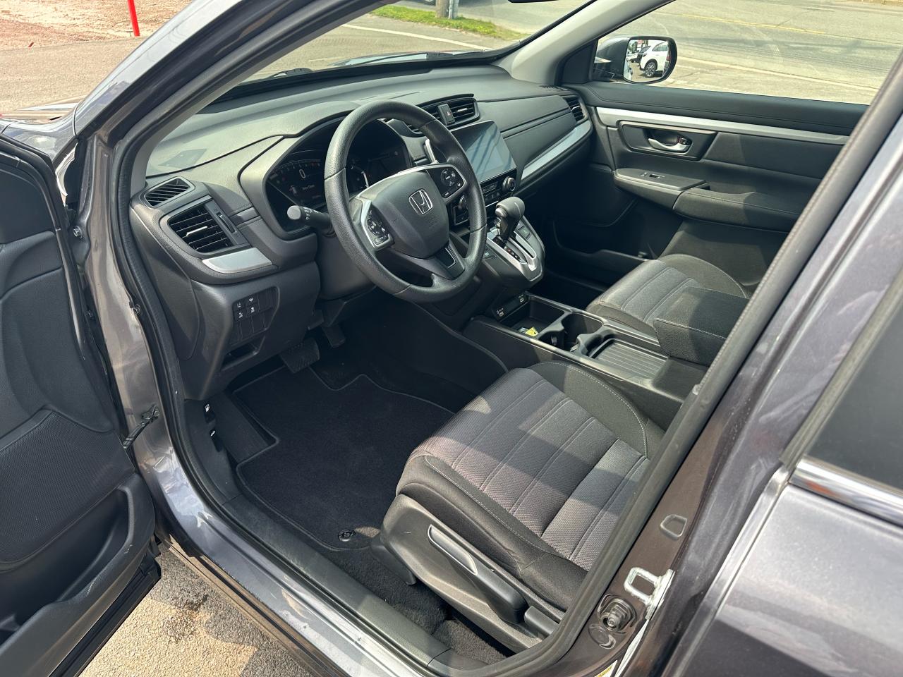 2020 Honda CR-V LX Photo