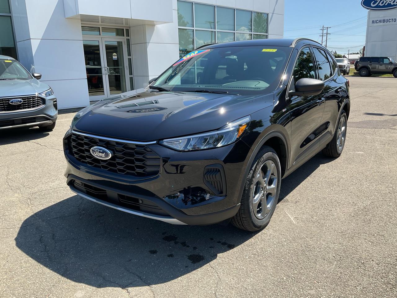 2025 Ford Escape ST-Line Photo0