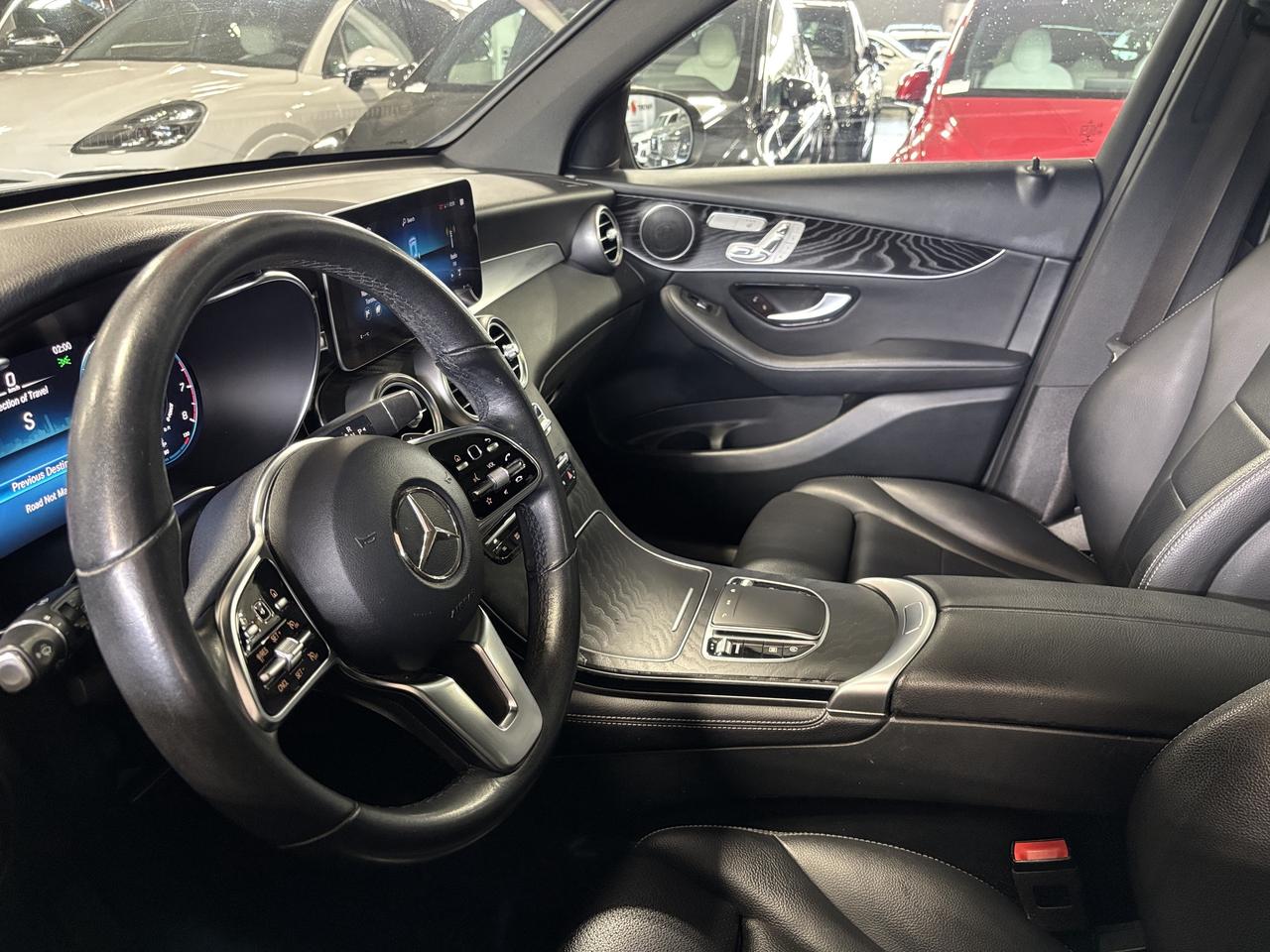 2020 Mercedes-Benz GLC GLC300|4MATIC|AMGPKG|WOOD|LEATHER|DUALSUNROOF|LED| Photo