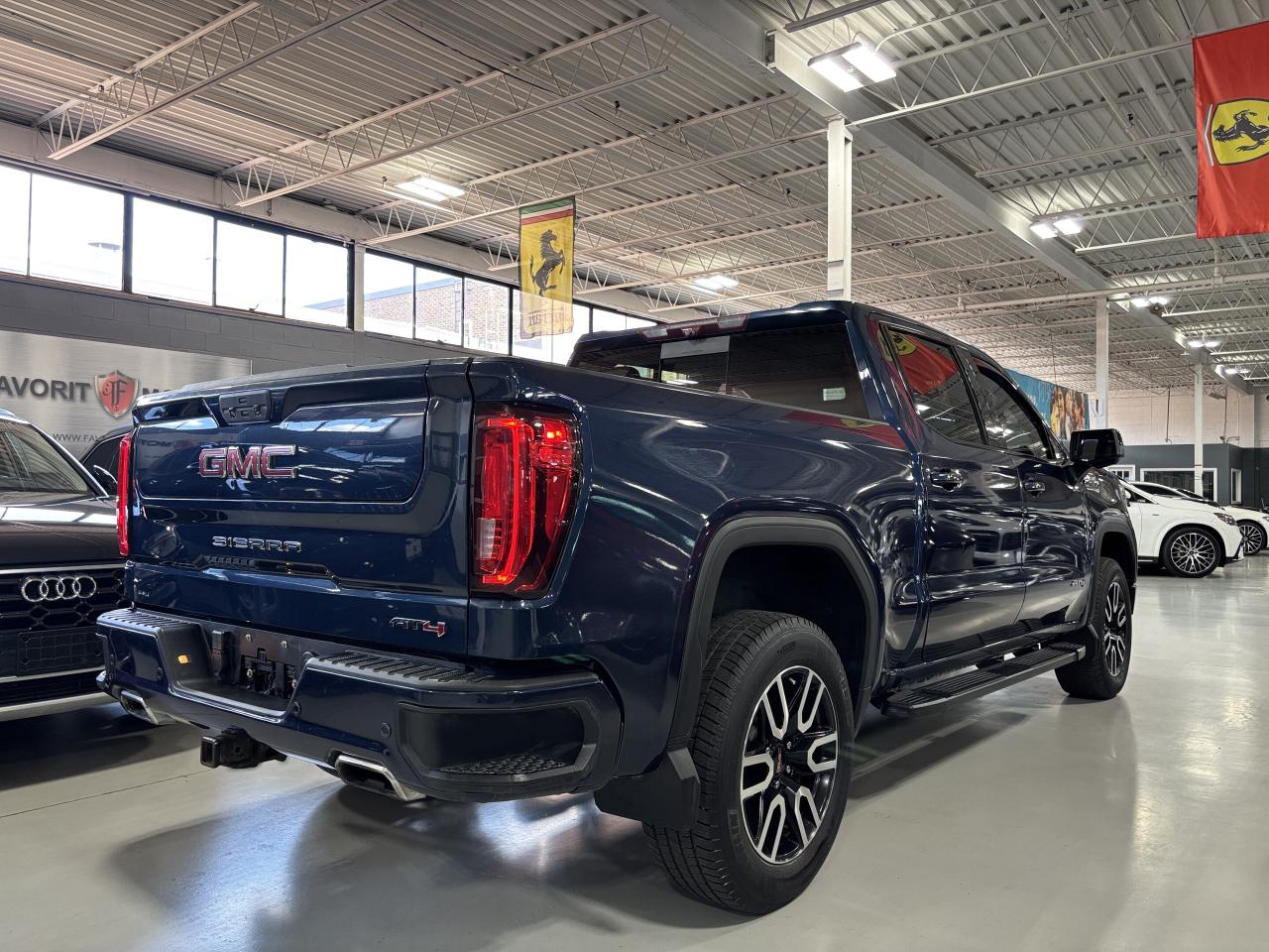 2020 GMC Sierra 1500 AT4 AWD|CREW|NAV|BOSE|360CAM|TAILGATESPLIT|LEATHER - Photo #6