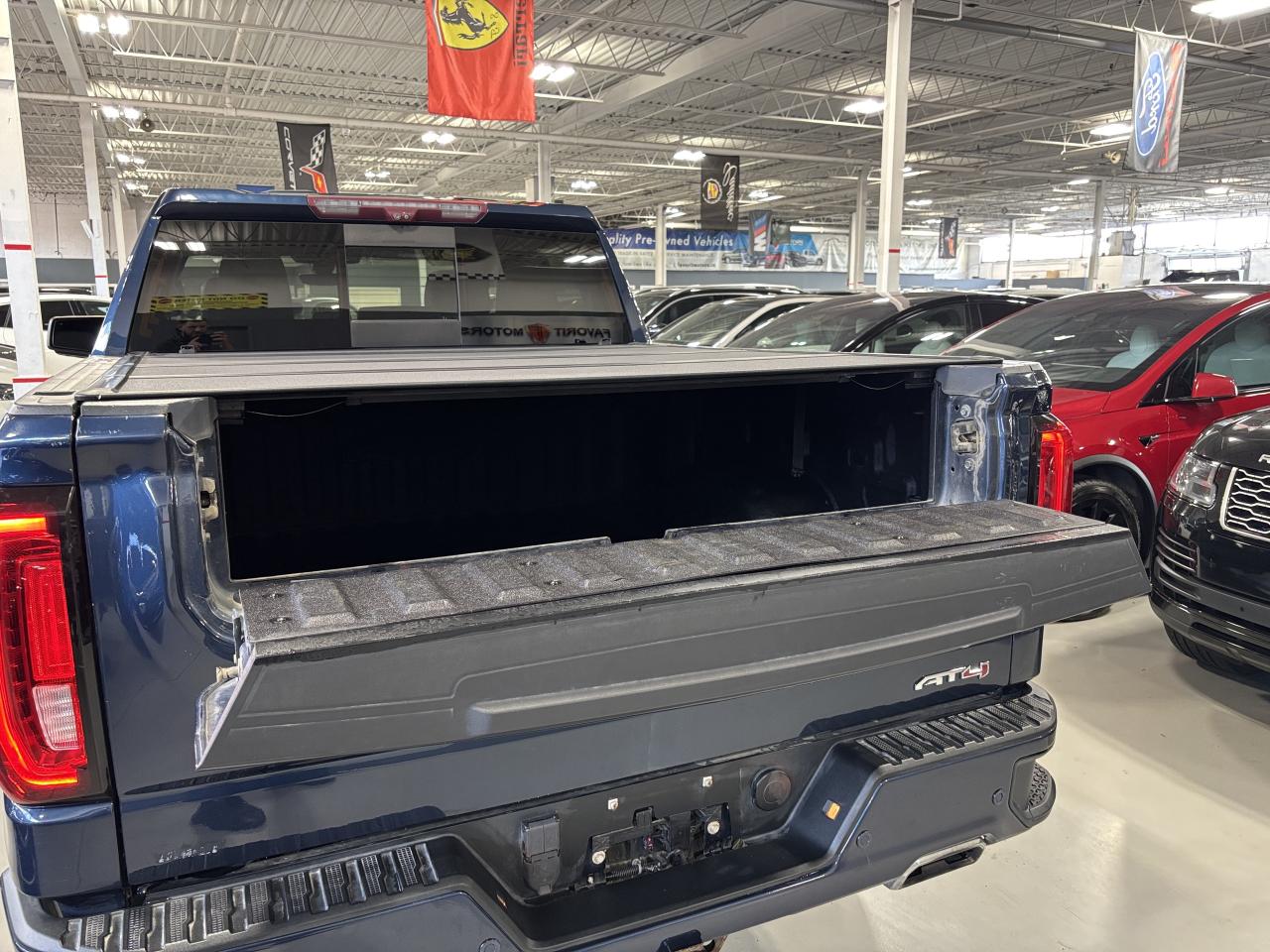 2020 GMC Sierra 1500 AT4 AWD|CREW|NAV|BOSE|360CAM|TAILGATESPLIT|LEATHER - Photo #8
