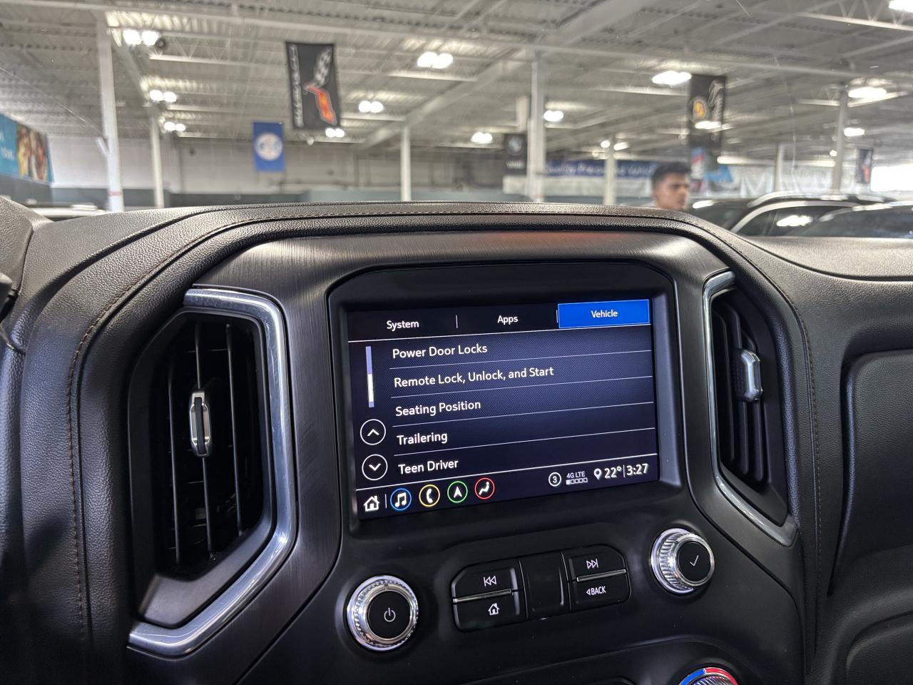 2020 GMC Sierra 1500 AT4 AWD|CREW|NAV|BOSE|360CAM|TAILGATESPLIT|LEATHER - Photo #31