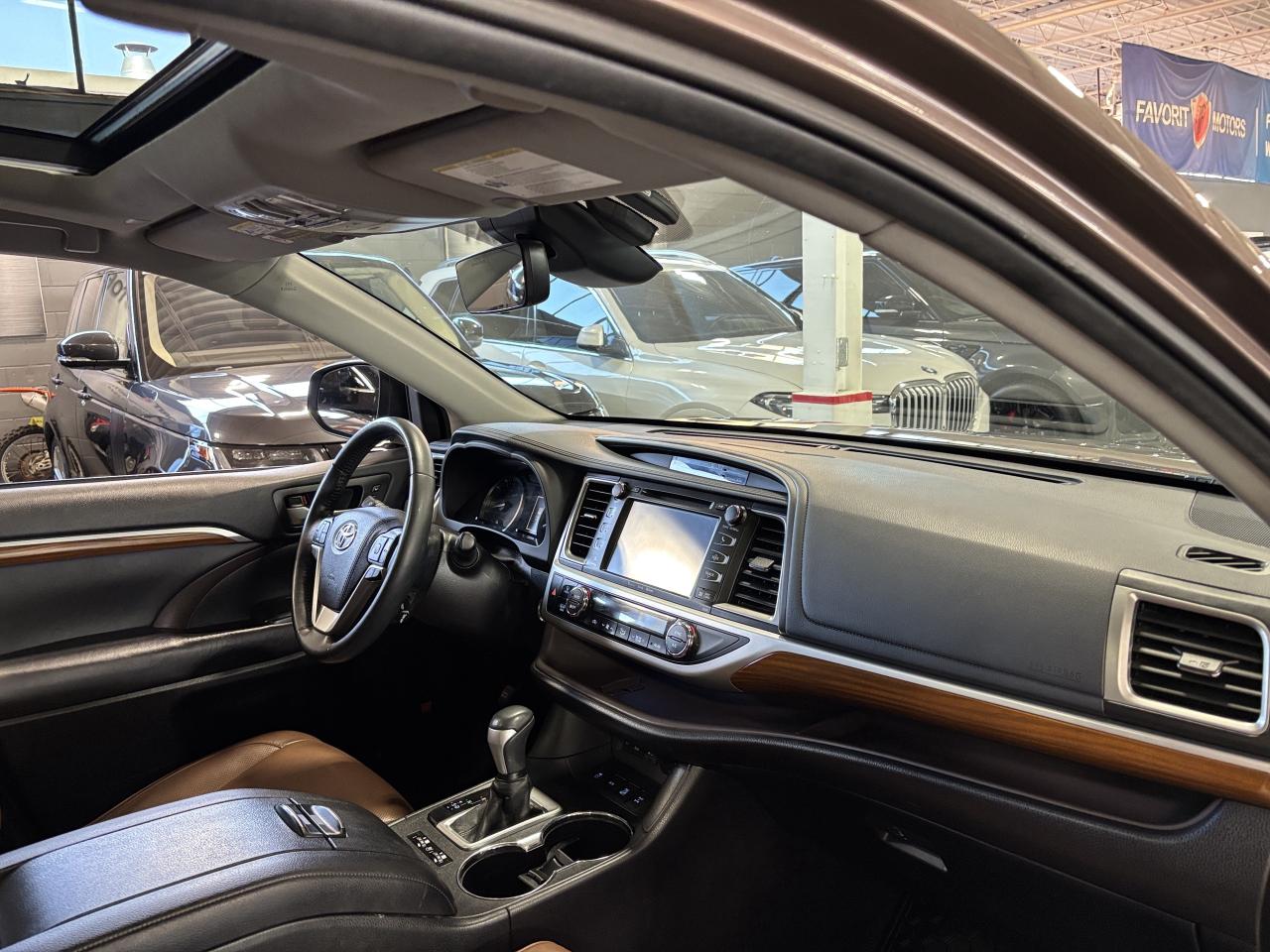2019 Toyota Highlander Limited AWD|CARAMELSEATS|JBLAUDIO|NAV|360CAM|7PASS - Photo #13