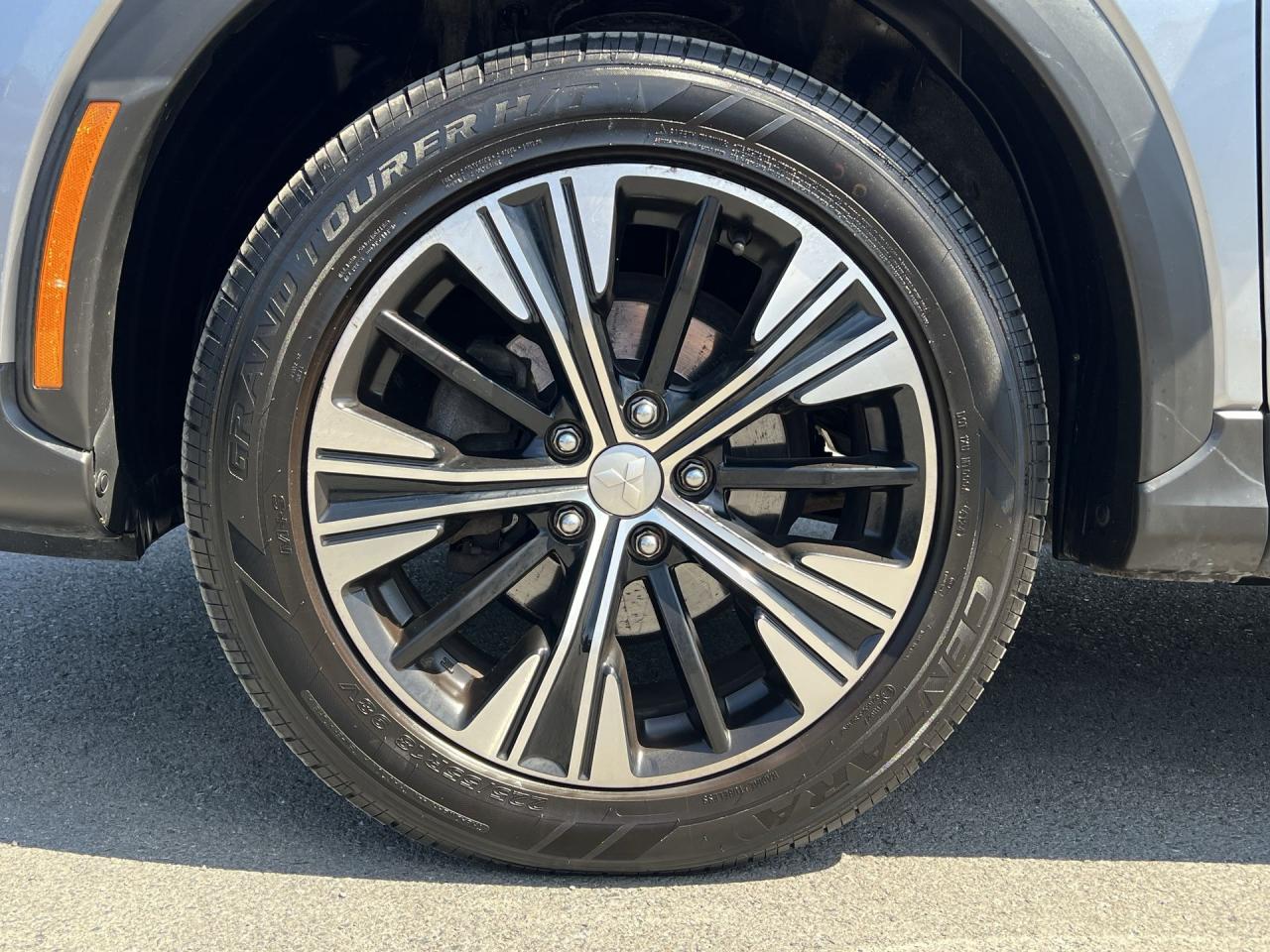 2022 Mitsubishi Eclipse Cross SE AWD | HTD SEATS/STEERING |CARPLAY | 18IN ALLOYS Photo