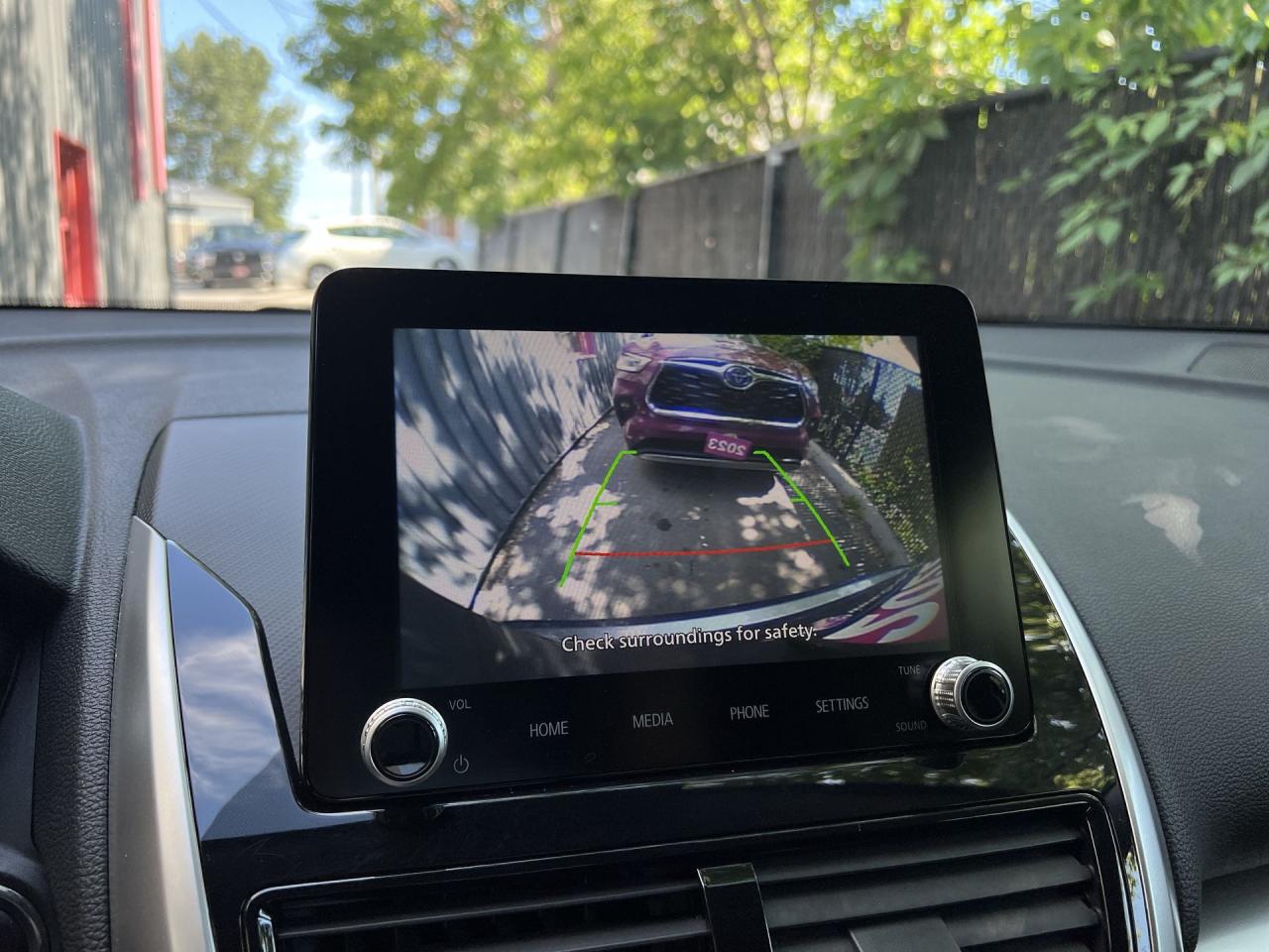 2022 Mitsubishi Eclipse Cross SE AWD | HTD SEATS/STEERING |CARPLAY | 18IN ALLOYS Photo