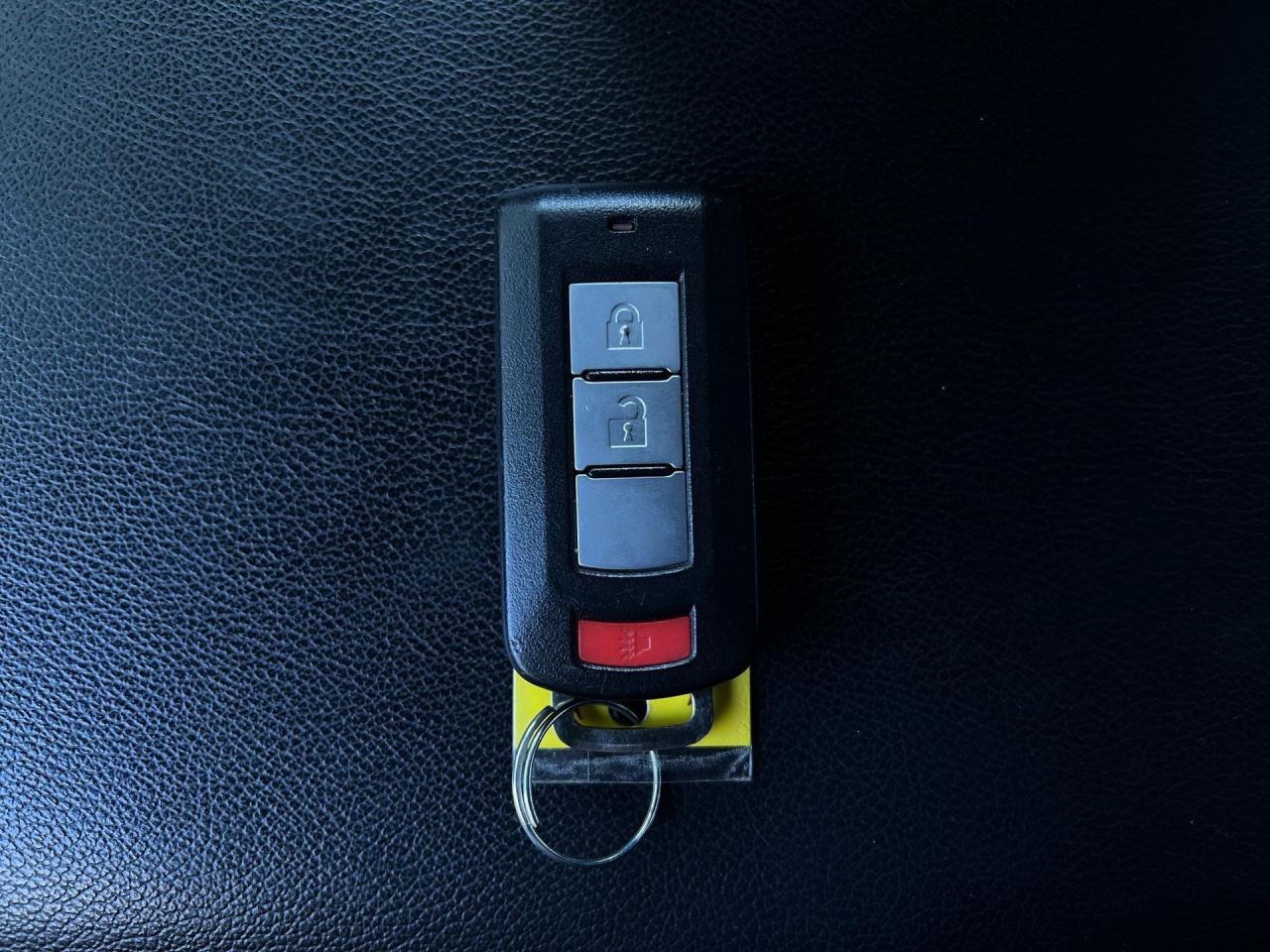 2022 Mitsubishi Eclipse Cross SE AWD | HTD SEATS/STEERING |CARPLAY | 18IN ALLOYS Photo