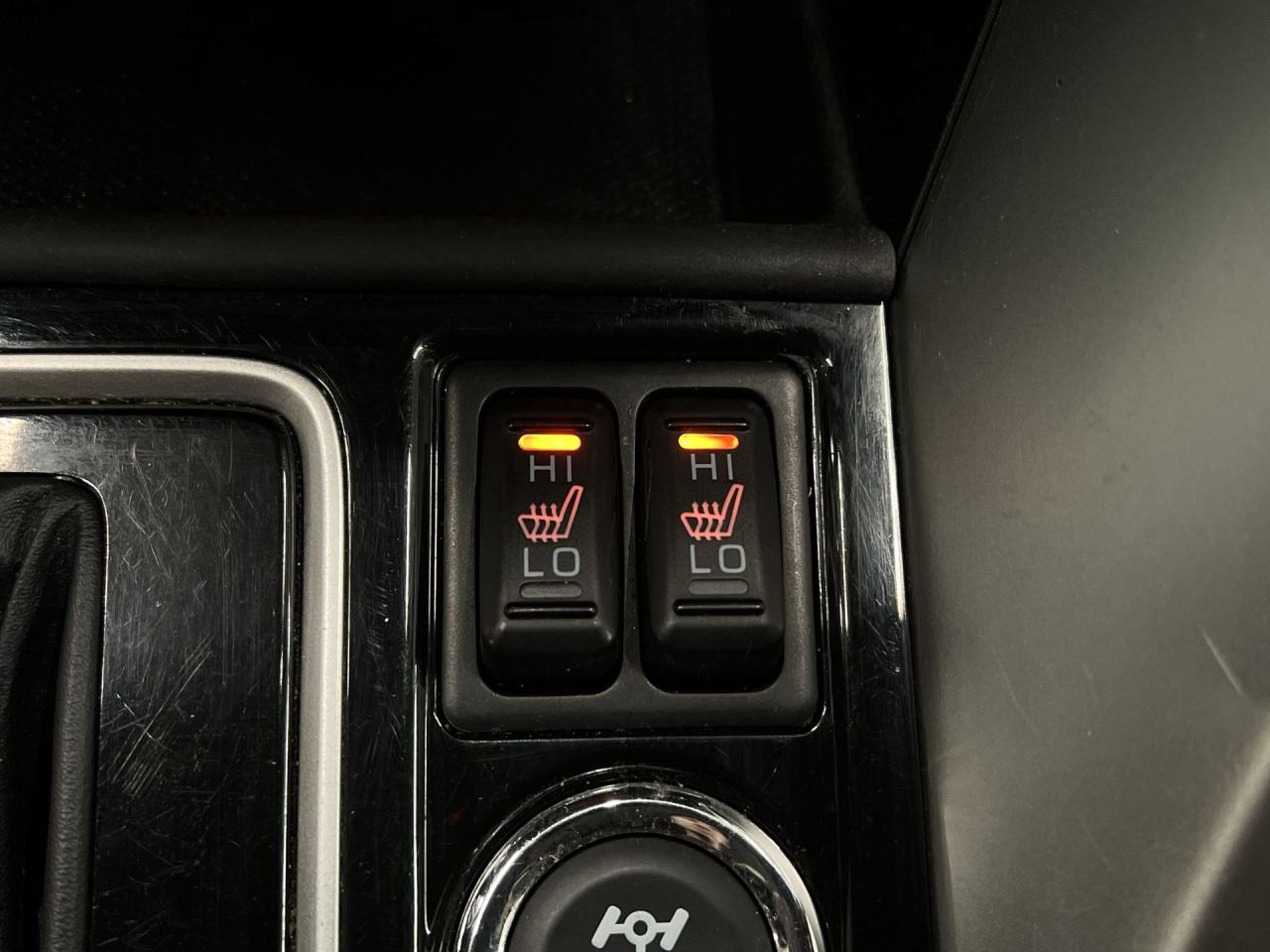 2022 Mitsubishi Eclipse Cross SE AWD | HTD SEATS/STEERING |CARPLAY | 18IN ALLOYS Photo