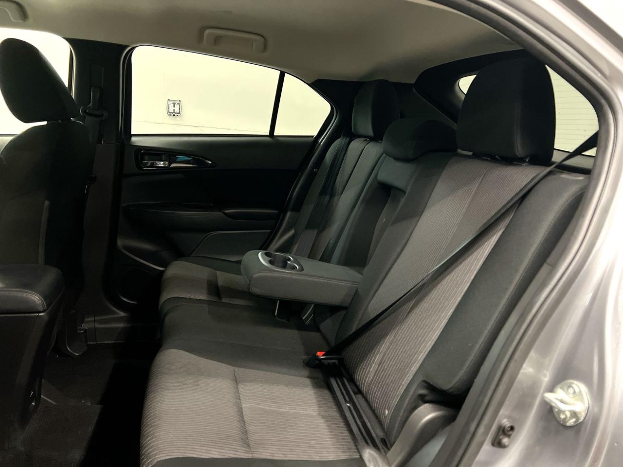 2022 Mitsubishi Eclipse Cross SE AWD | HTD SEATS/STEERING |CARPLAY | 18IN ALLOYS Photo