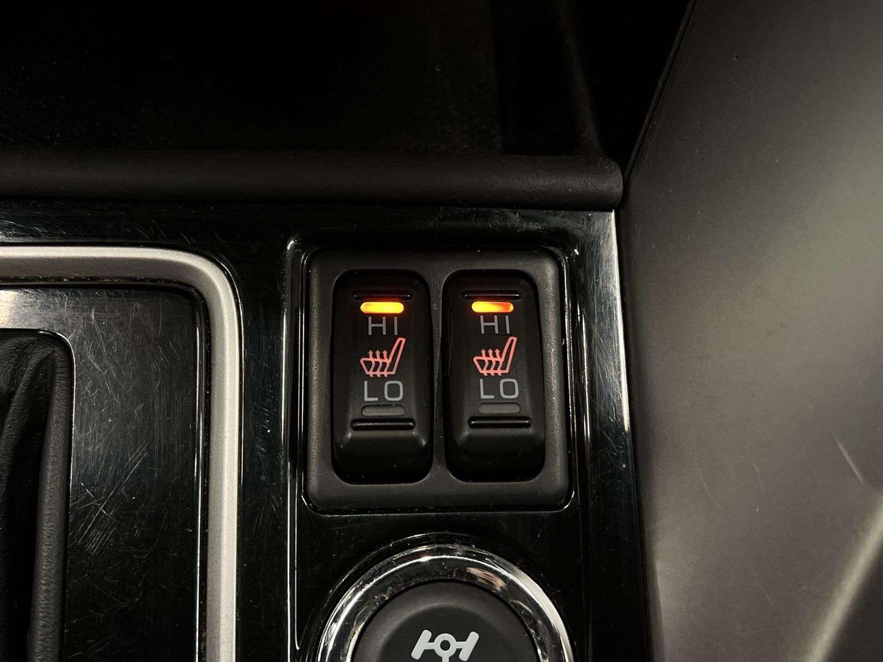 2022 Mitsubishi Eclipse Cross SE AWD | HTD SEATS/STEERING |CARPLAY | 18IN ALLOYS Photo