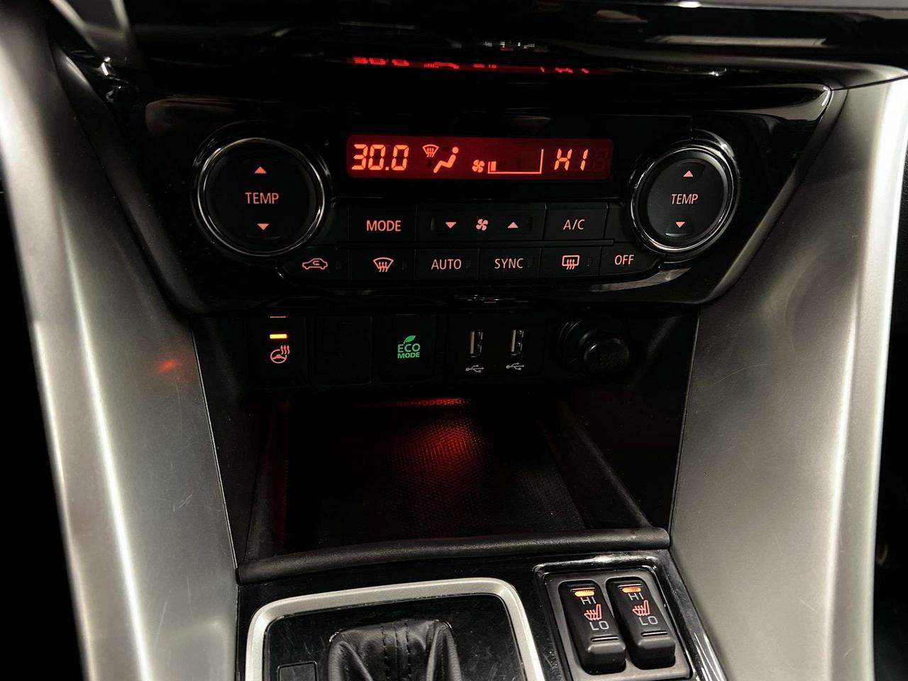 2022 Mitsubishi Eclipse Cross SE AWD | HTD SEATS/STEERING |CARPLAY | 18IN ALLOYS Photo