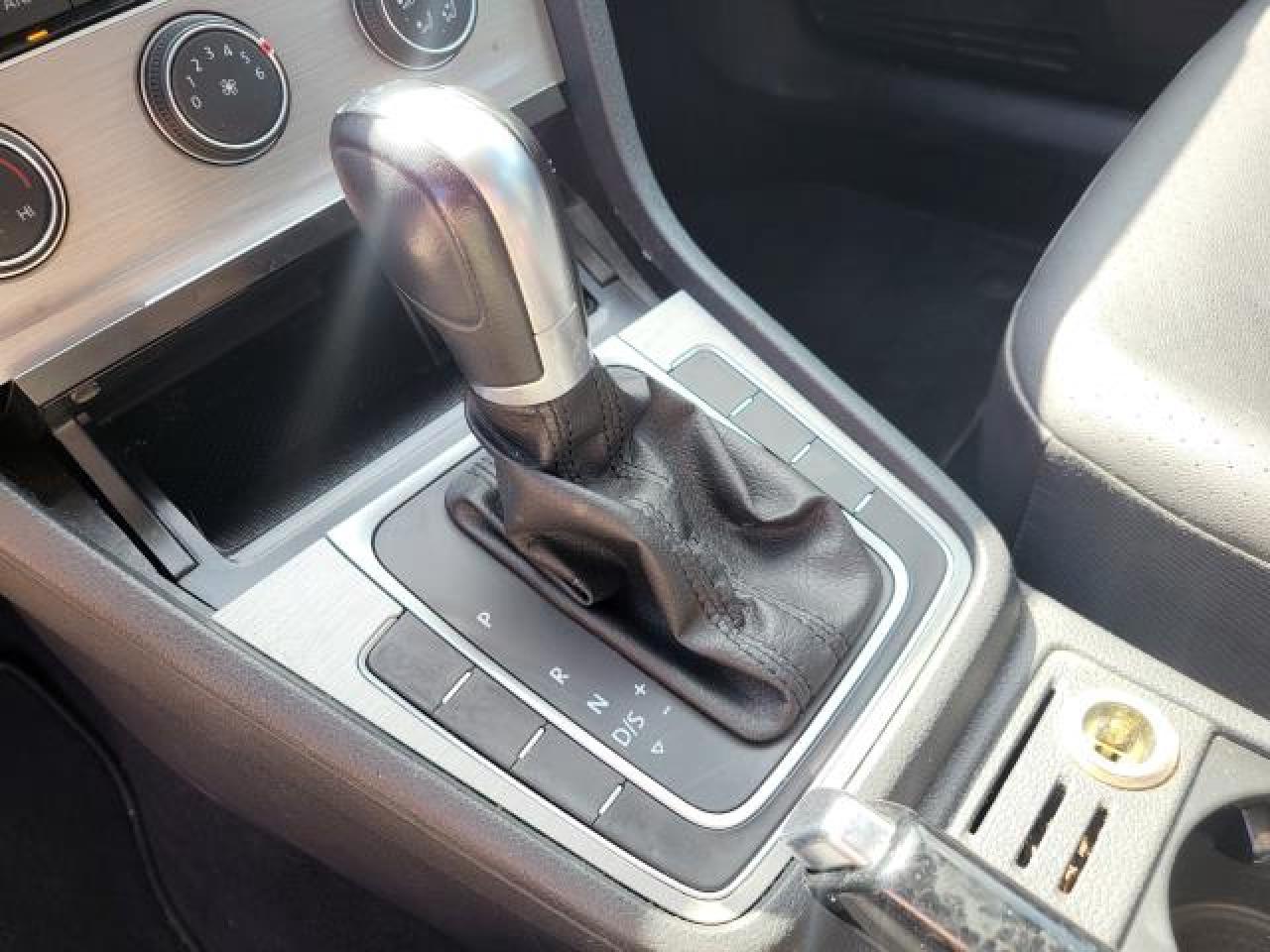 2015 Volkswagen Golf COMFORTLINE TDI Photo11