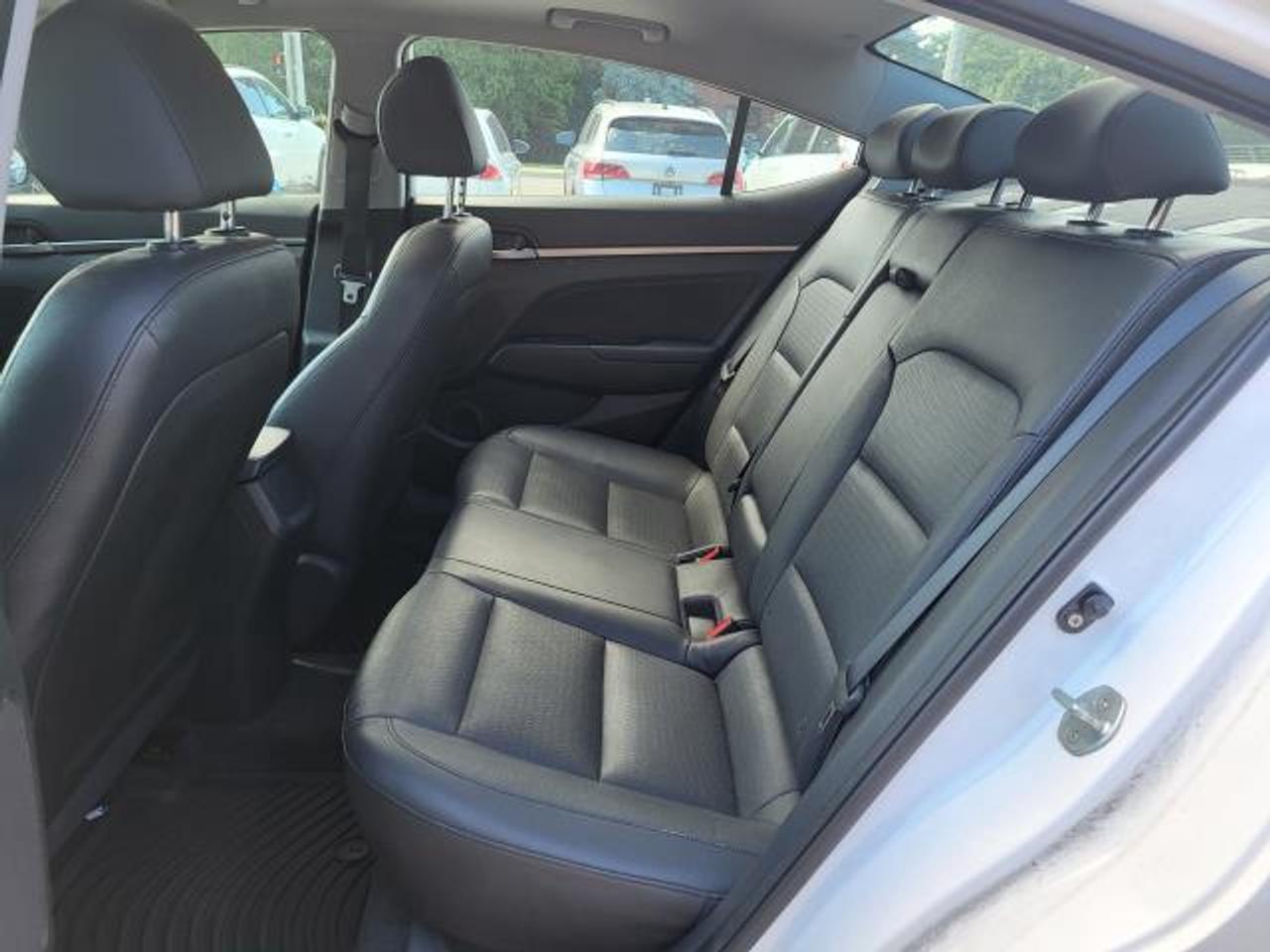 2017 Hyundai Elantra Limited Photo