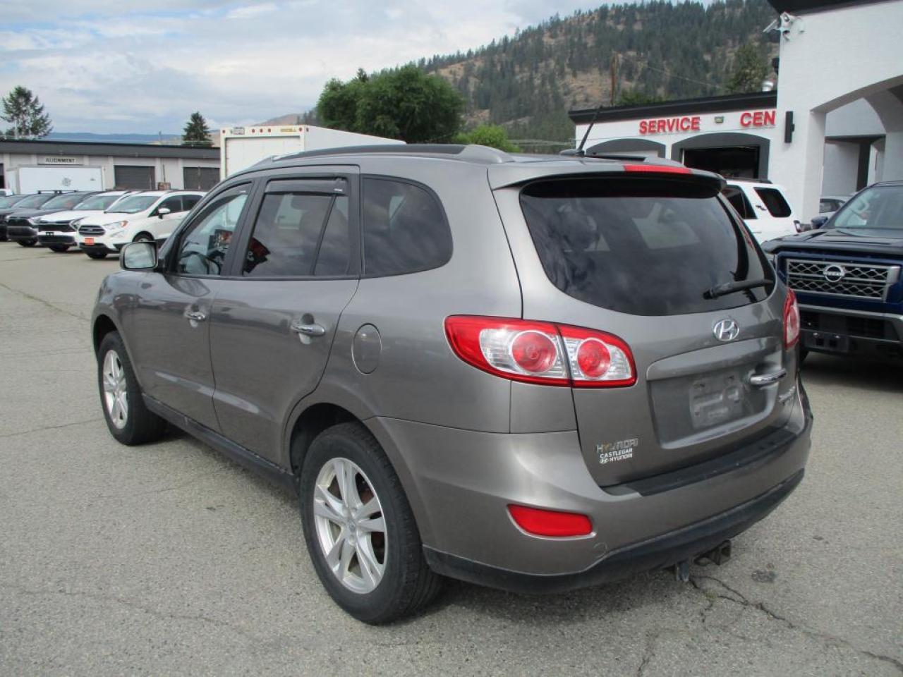 2011 Hyundai Santa Fe LIMITED  AWD Photo6