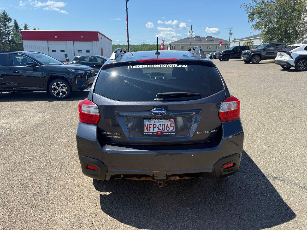 2016 Subaru XV Crosstrek Touring Photo