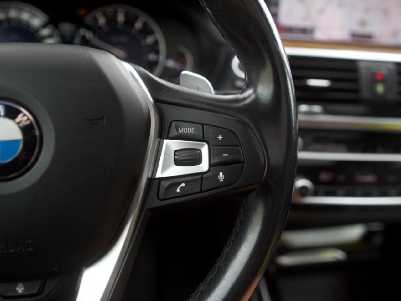 2019 BMW X3 xDrive 30i  **PREMIUM PACKAGE ESSENTIAL** Photo