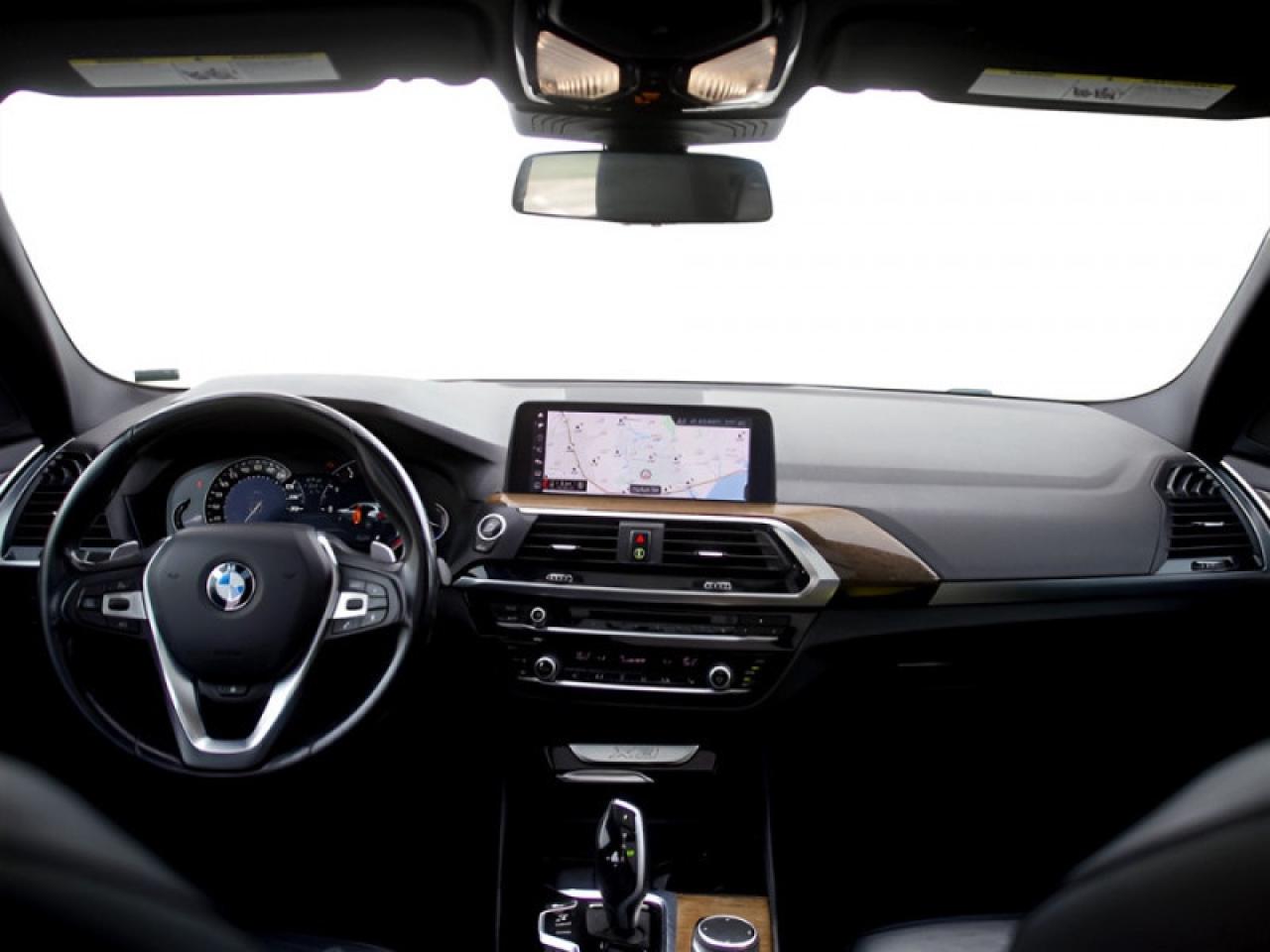 2019 BMW X3 xDrive 30i  **PREMIUM PACKAGE ESSENTIAL** Photo