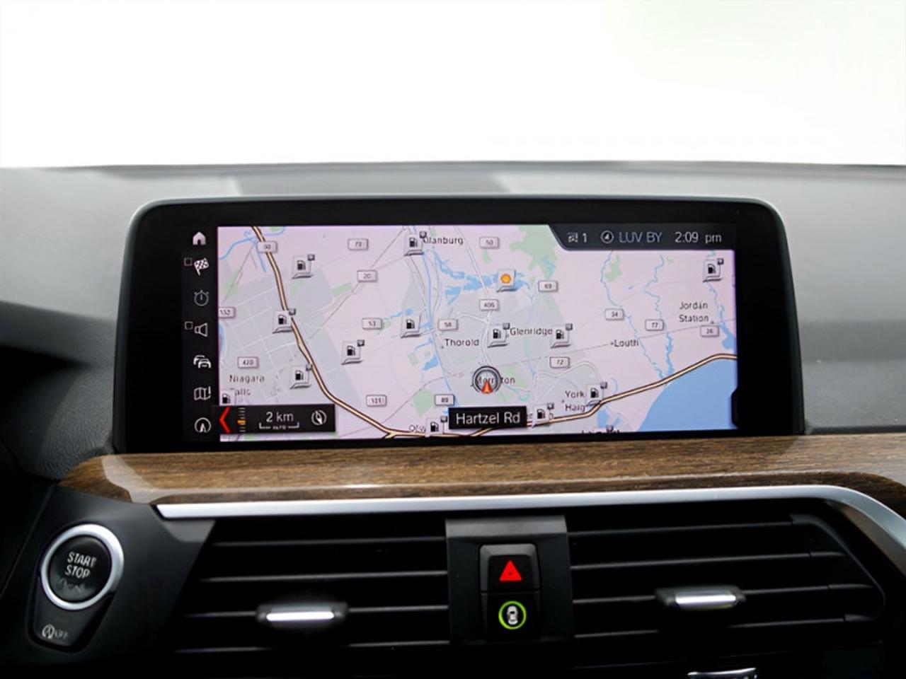 2019 BMW X3 xDrive 30i  **PREMIUM PACKAGE ESSENTIAL** Photo