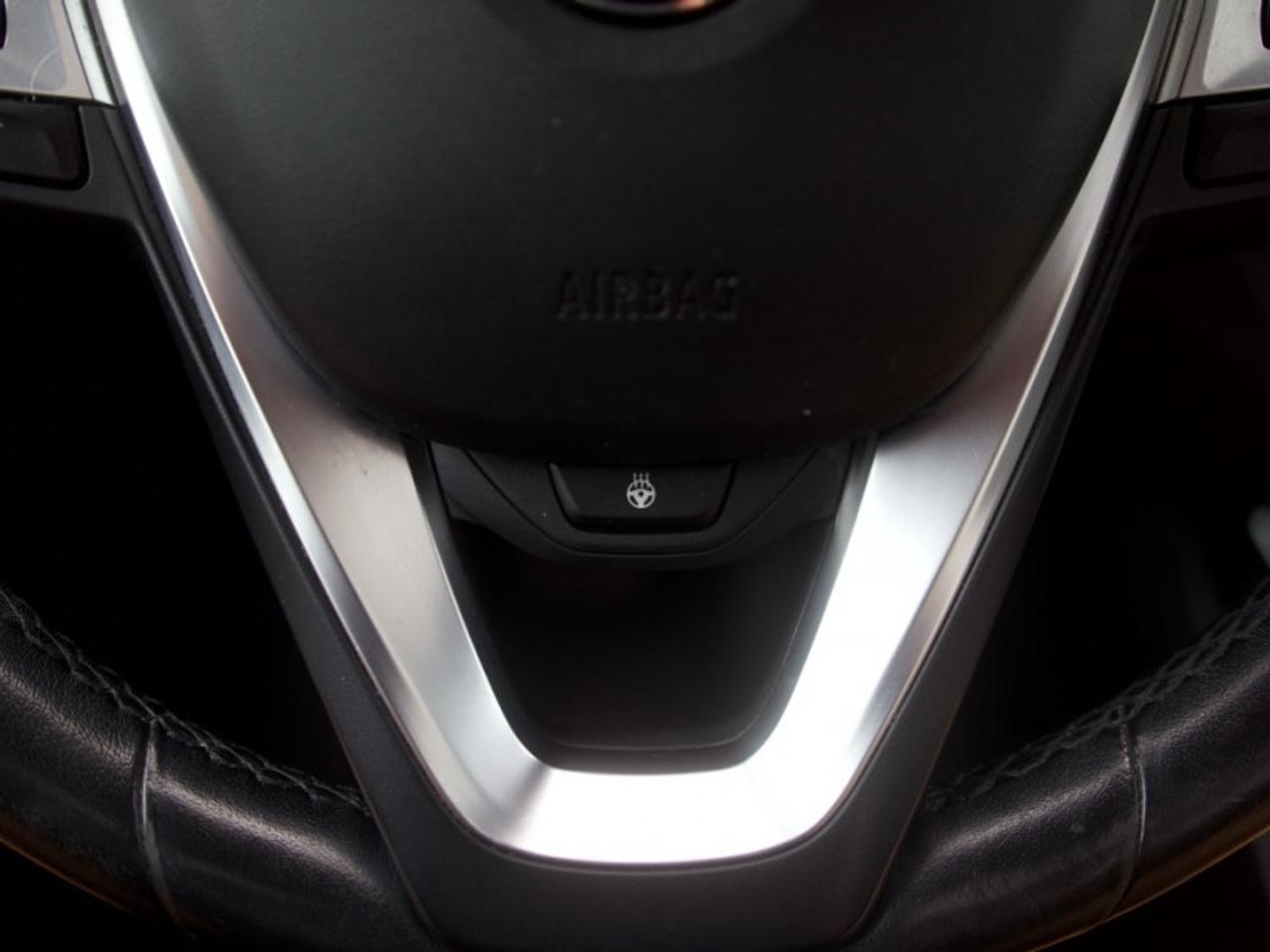 2019 BMW X3 xDrive 30i  **PREMIUM PACKAGE ESSENTIAL** Photo