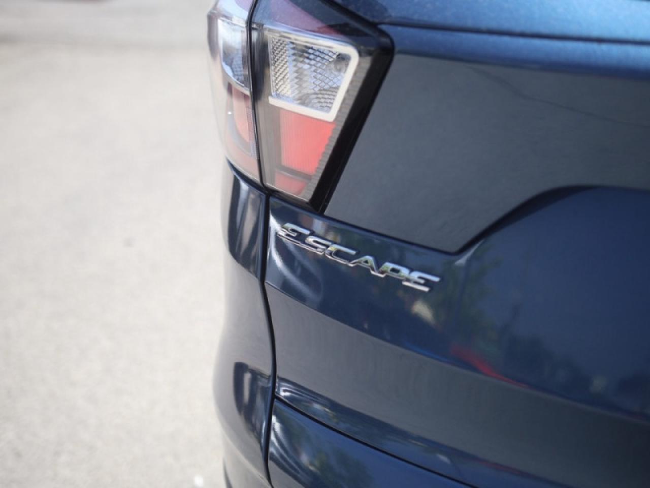 2018 Ford Escape SEL  **CANADIAN TOURING PACKAGE** Photo