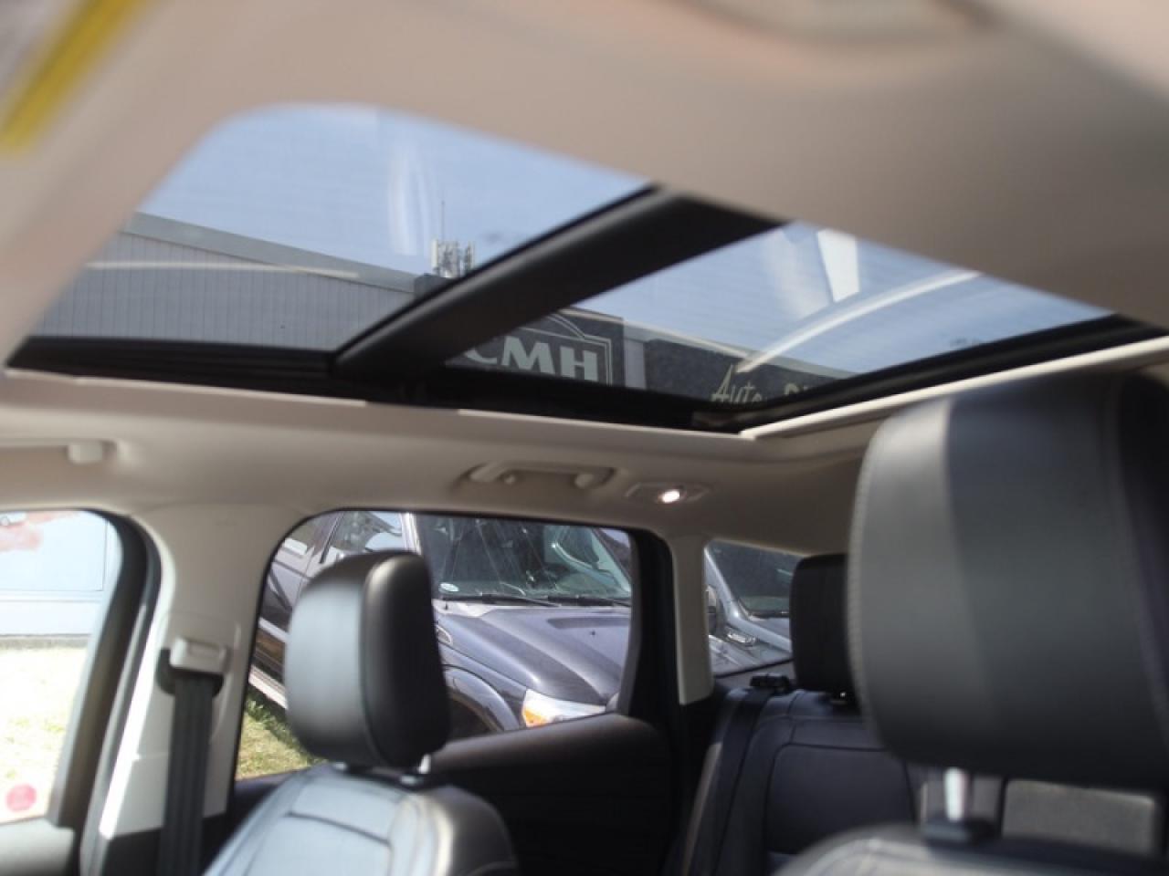 2018 Ford Escape SEL  **CANADIAN TOURING PACKAGE** Photo