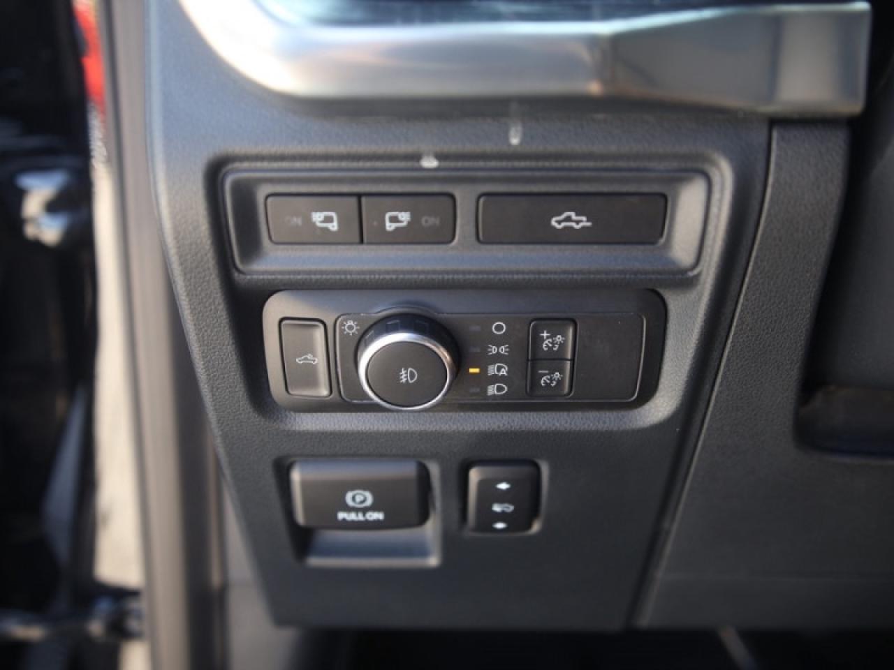 2021 Ford F-150 Lariat Photo4